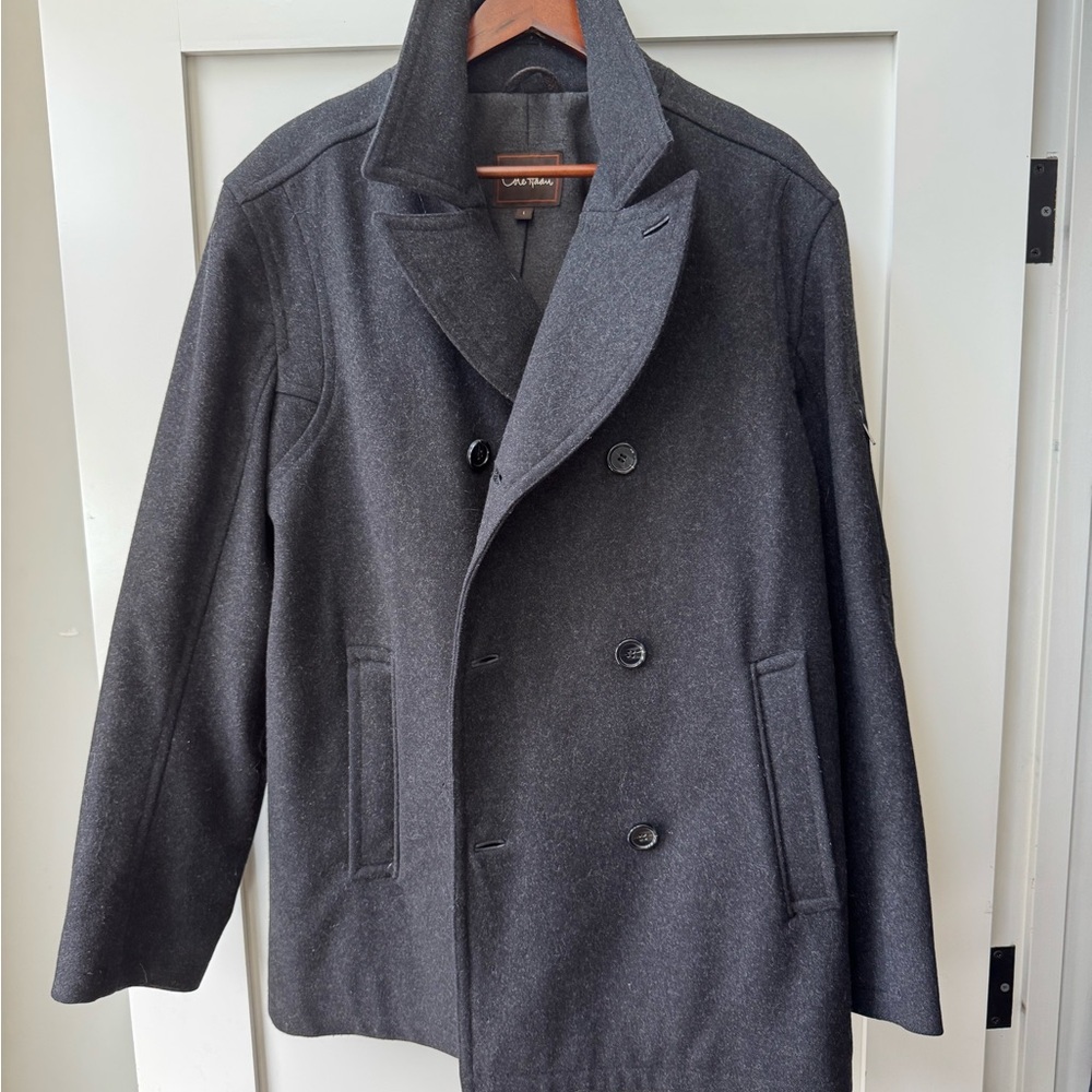 Men's Gray Peacoat